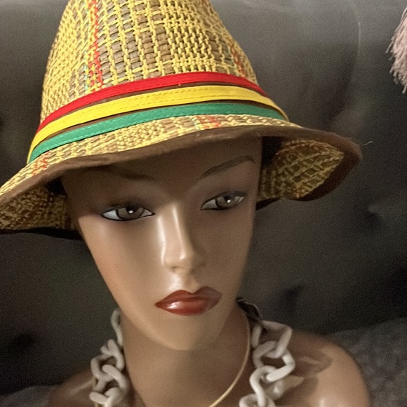 Hat - Picture 4 of 4